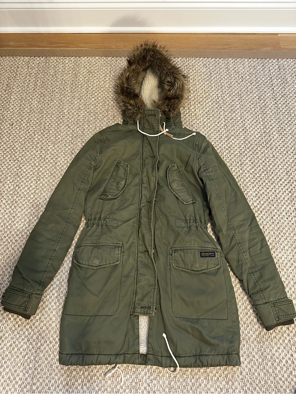 Abercrombie Women’s Olive Green Parka Coat with Faux Fur Hood